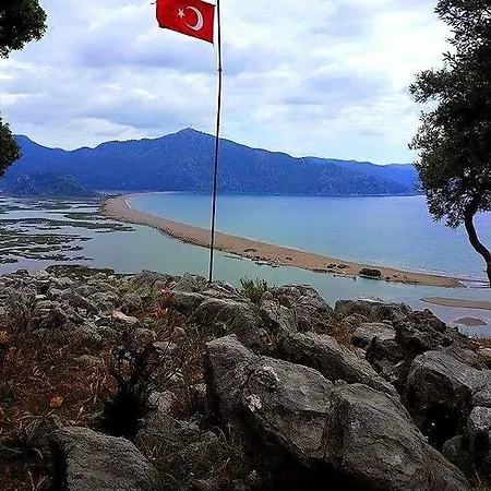 Sirius Casa de hóspedes 4*